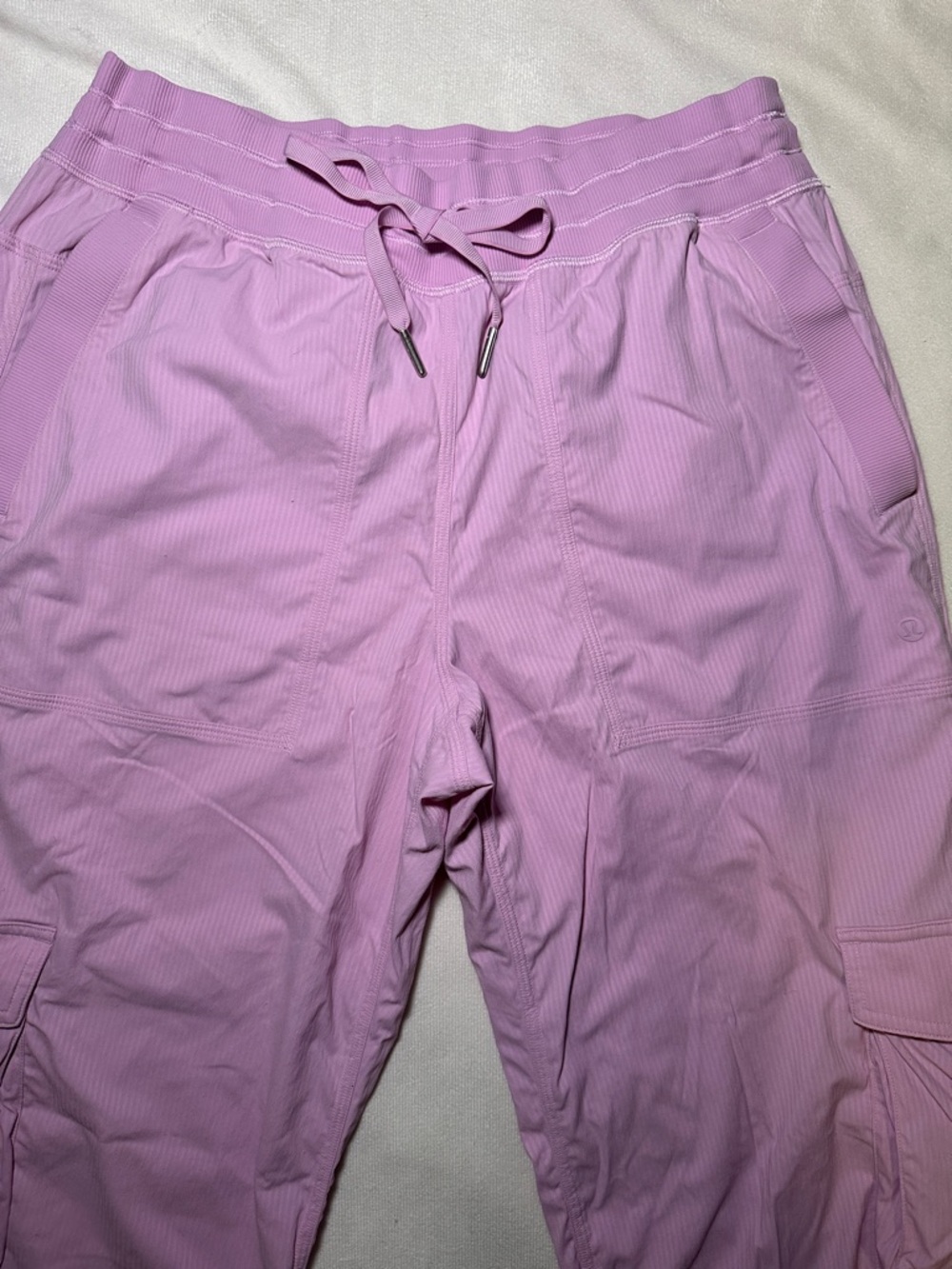Lululemon Athletica Pink Dance Studio Relaxed-Fit Mid-Rise Cargo Pants Size M - Picture 9 of 15